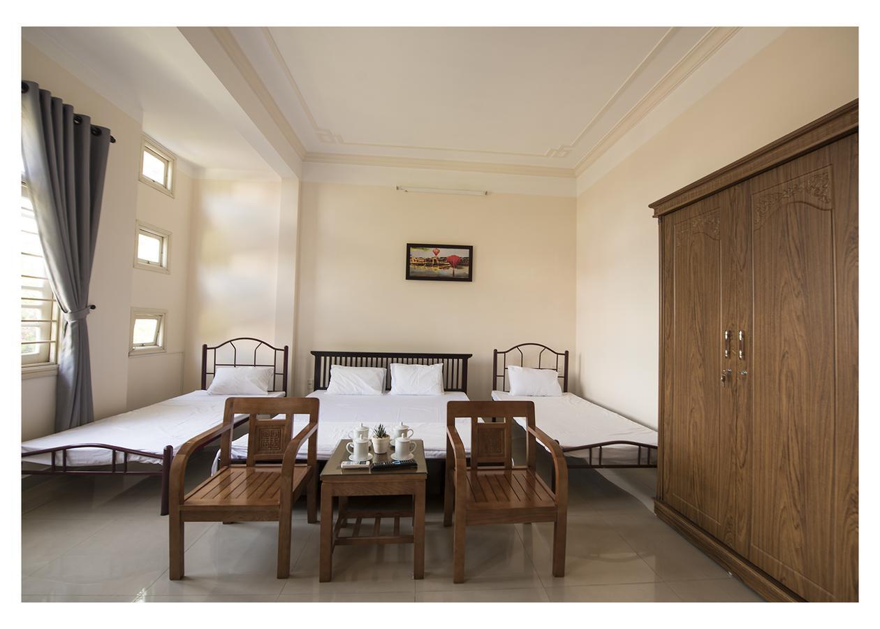 Three Palms Homestay ฮอยอัน ภายนอก รูปภาพ