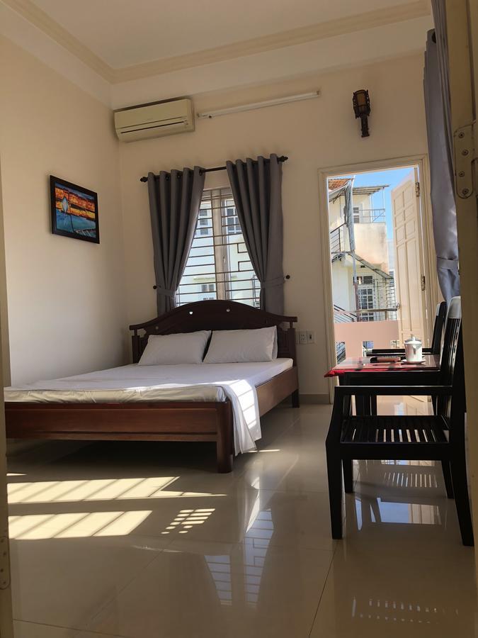 Three Palms Homestay ฮอยอัน ภายนอก รูปภาพ