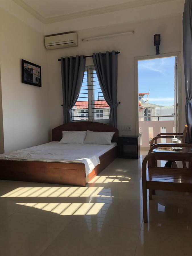 Three Palms Homestay ฮอยอัน ภายนอก รูปภาพ